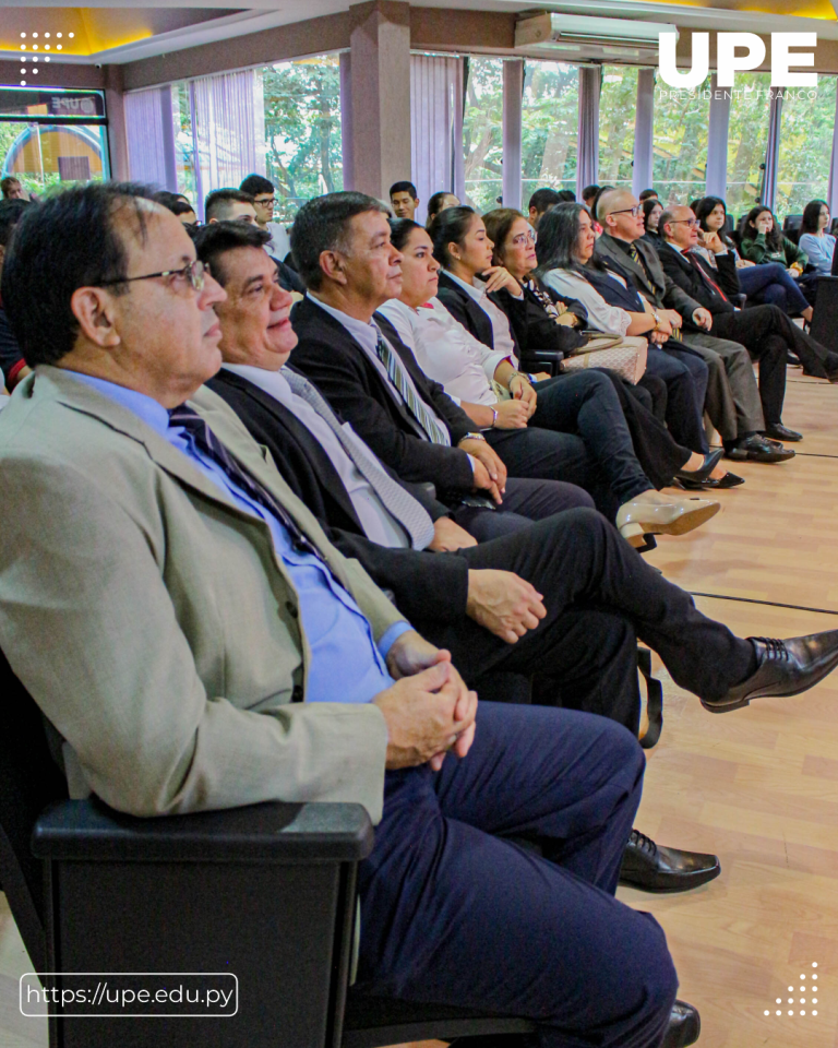 Acto de Bienvenida y Presentación de Autoridades Académicas: Carrera de Derecho 